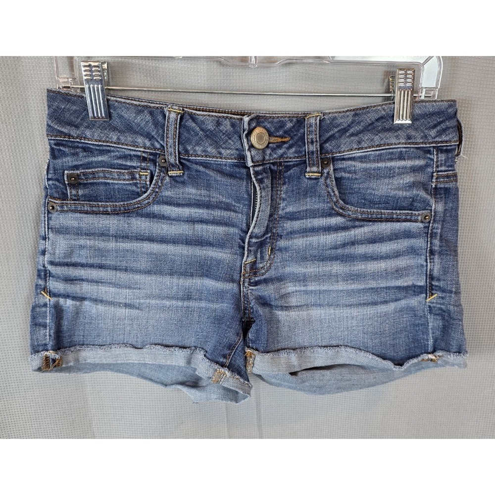 Women's AMERICAN EAGLE "Shortie" Sz 6 Super Stretch Cuffed Hem Shorts